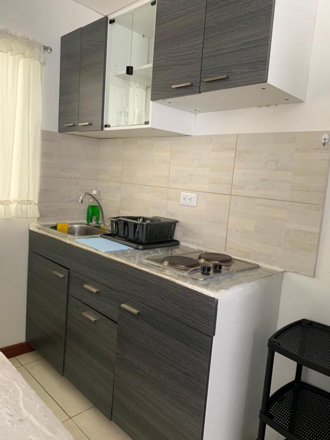 Apartamento Cerca Del Cc Titan Plaza Богота Екстериор снимка